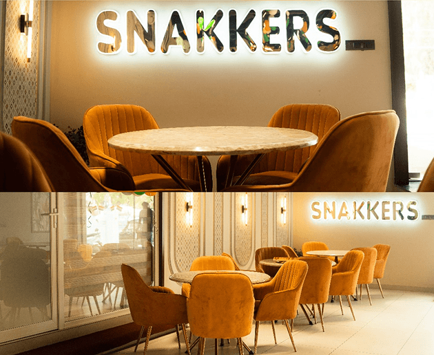 Snakkers store front